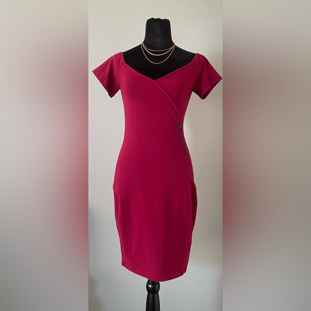 Express ~ Berry Pink ~ Dress ~ Size Small 💕 - Picture 1 of 12